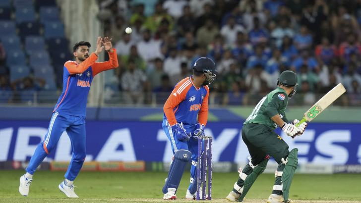 https://www.salarnews.in/public/uploads/images/newsimages/maannewsimage14092025_232911_India wins.png